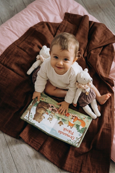 Caline Baby Muslin Cloth Cover Solid Color - Brown 120x120 Cm + 4 Mouth Wipes