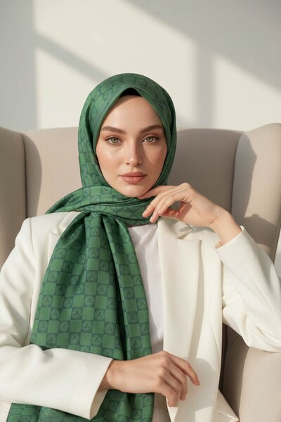 Vissona %100 Saf İpek Şal İnce Saten Vual Dokuma V Logo Desenli 90x210 Şal
