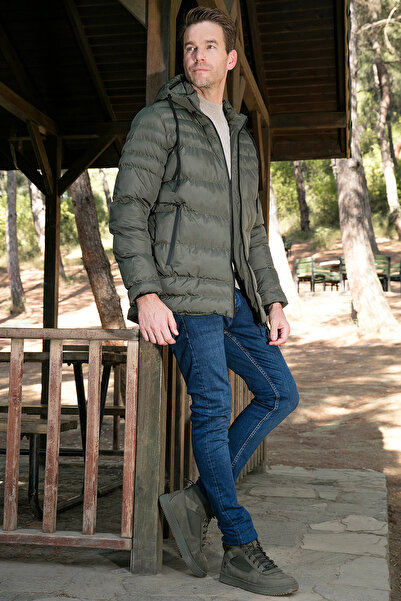 Buratti Water Repellent Slim Fit Cold and Wind Resistant Hooded Puffer Coat M...