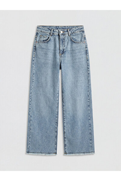 LC Waikiki Nevavm Wideleg Girl's Jean Pants with a Difference