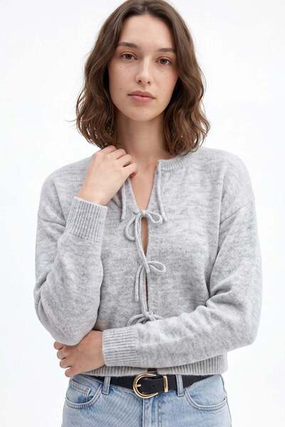 HAKKE Soft textured ribbon/bow detailed knit cardigan