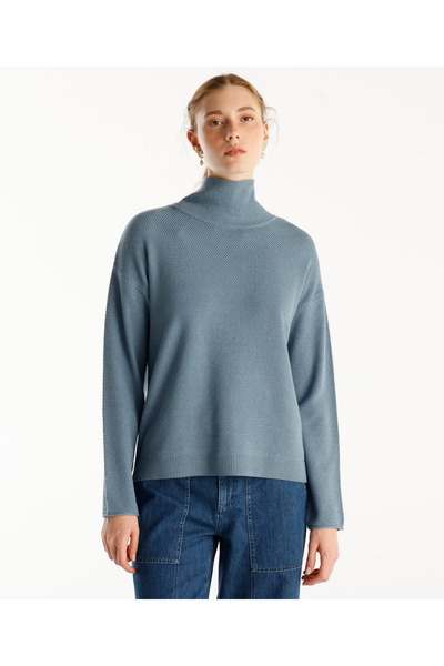 Yargıcı Wide Stand Collar Sweater