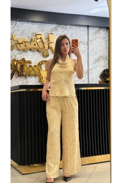 Nisam Small Polka Dot Satin Set