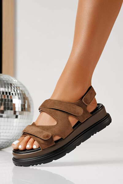 Zaira Γυναικεία καφέ σανδάλια πλατφόρμας από οικολογικό δέρμα Coraline # 2508...