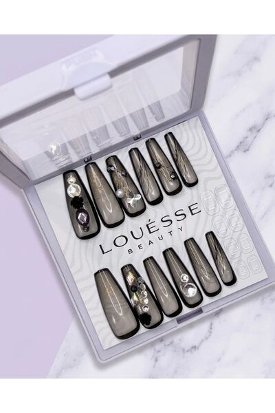 Louesse Beauty Louésse Black Aura Takma Tırnak Seti 12’li – Siyah Çerçeveli T...
