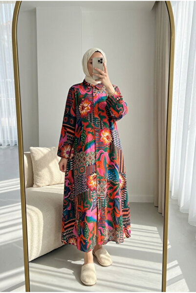Kirazca Butik حجاب نسائي بوهيمي منقوش بياقة هاكيم وأزرار طويلة فستان قميصي