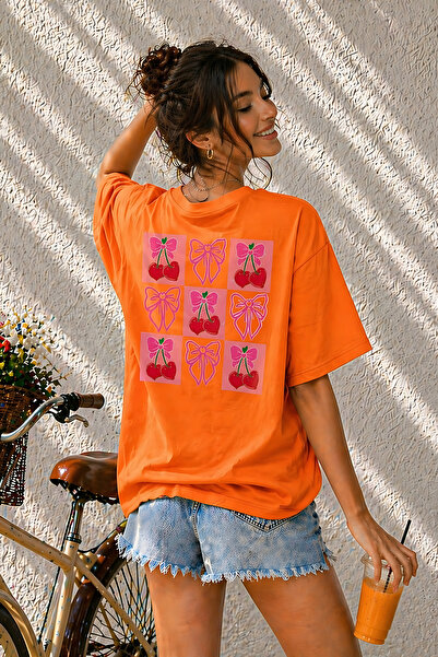 ArtYus Μπλουζάκι Unisex Oversize με στάμπα κεράσια και φιόγκο στην πλάτη – Βα...