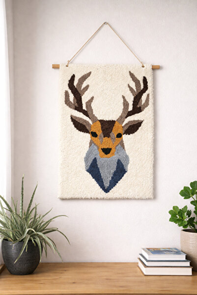 El Yapımı Tafring Duvar Dekoru 45x67 cm – Geyik Desenli, Bohem & Modern Duvar Halısı