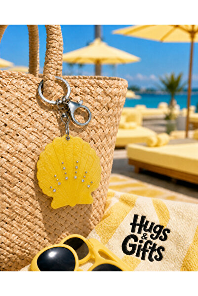 Hugs and Gifts Hugs & Gifts |   – Yellow Seashell Mirror Keychain ✨ 🐚 💛