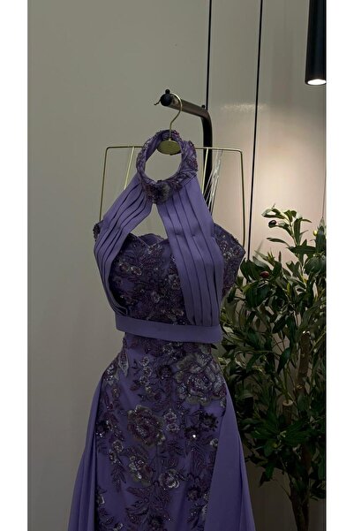 NUHAIRa Embroidered Evening Dress on Mikado