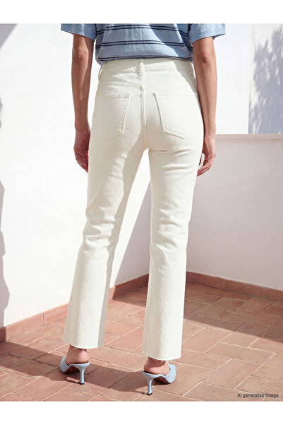 LC Waikiki Crop Flare Kadın Jean Pantolon