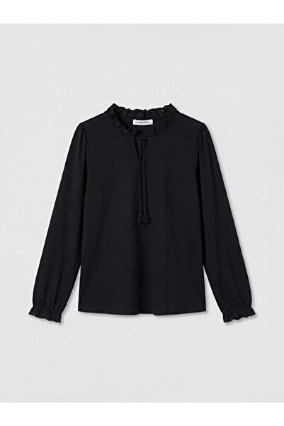 LC Waikiki Tie-Neck Ruffle Blouse