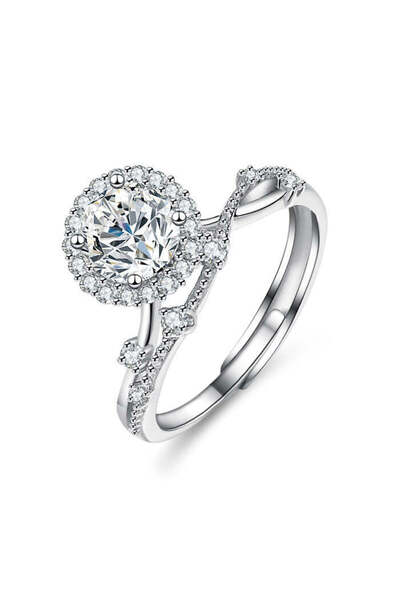 DELORİA Silver Ring with Moissanite - Halo