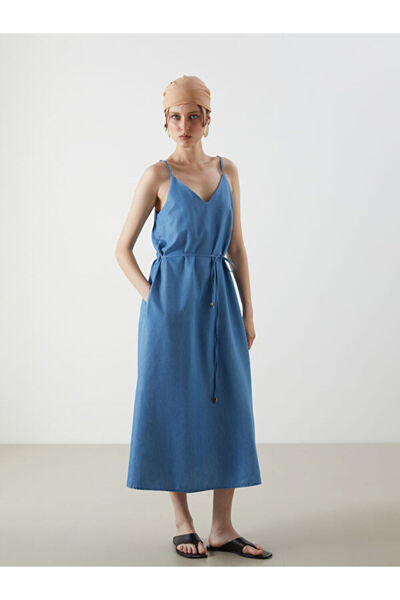 LC Waikiki Rmz Gi̇yi̇m Farkiyla V Planting Jean Dress with Rope Straps a Plan...