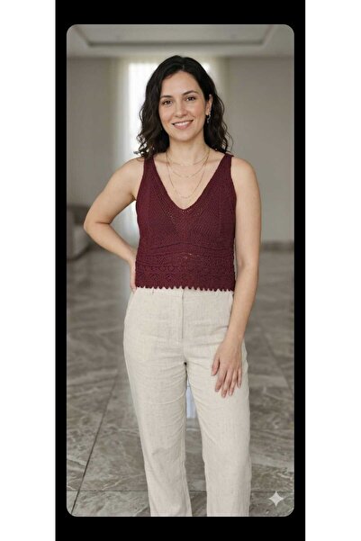 Sashaa Collection Openwork Strap Lace Detailed Crop Blouse