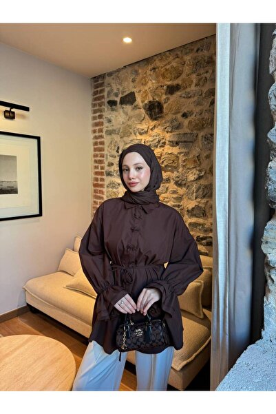 halefoglu kolları geniş çiçek düğmeli uzun kemerli gömlek