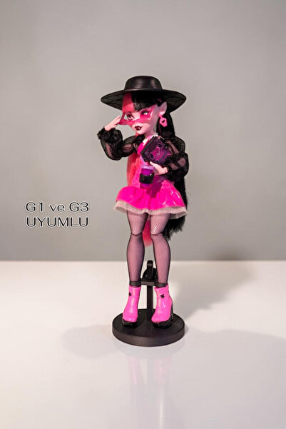 Monster High Baby Stand - G1 & G3 Compatible - Adjustable Stand with Wrist Clip