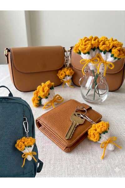 Berliva Home Hand Knitted Amigurumi Flower Bouquet Keychain - Bag Accessory