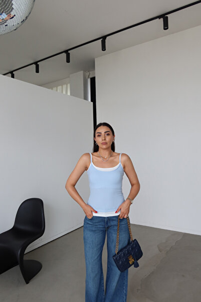 Özge Özgenç قميص رياضي مزدوج اللون بتفاصيل مفصلة