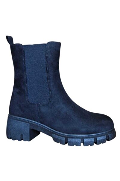 FASHION Botine de damă, la modă, cu talpă groasă zimțată și toc lat, cu benzi...