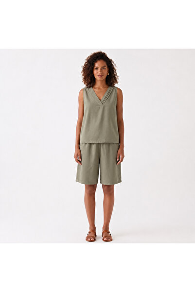 Bold & Young 100% Cotton Khaki Comfortable Fit Shorts with Elastic Waist