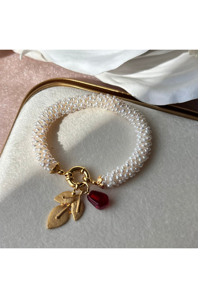 ZEZ PEARL JEWELRY Altın Uyumlu Sarmaşık Bileklik (Nar ve Yaprak Charm)