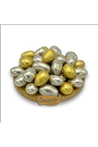 Özcanlar Kuruyemiş KARIŞIK PARLAK RENKLİ BADEM DRAJE 500 G