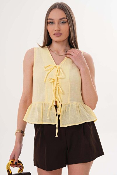 soi fashion Muslin Blouse with Lace Detail on the Front