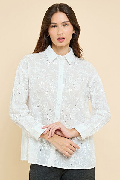 R&B Schiffli Shirt with Classic Collar and Long Sleeves