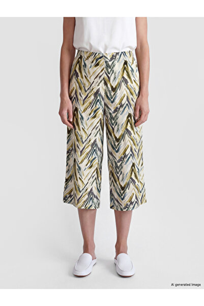 LC Waikiki Patterned Women's Capri with Elastic Waist