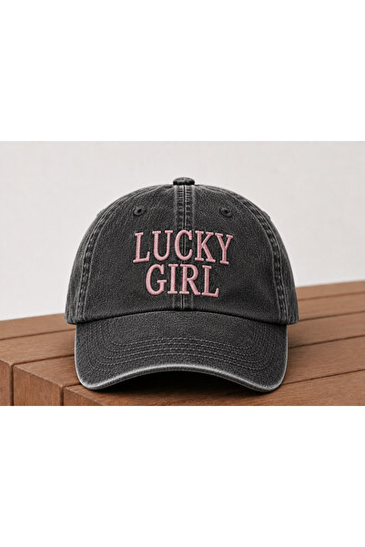 WeavedCo قبعة نسائية مغسولة بأسلوب عتيق مكتوب عليها "Lucky Girl"