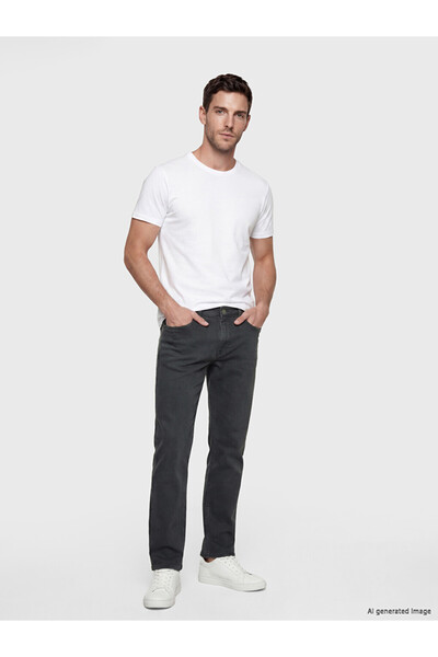 LC Waikiki الموسم الجديد من LCW Jeans Gray 779 بنطلون جينز رجالي بقصة عادية