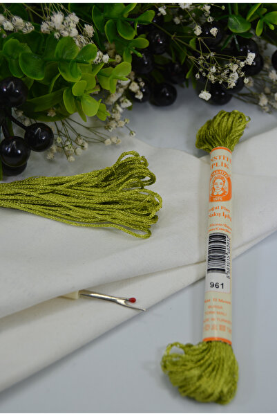 Enstitü İplik Hand Embroidery Silk, Laundry Silk, Rayon, Shiny Silk Texture, ...