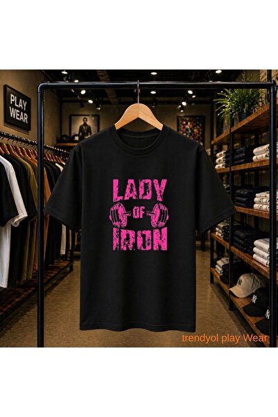 playwear Μπλουζάκι Lady Of Iron με στάμπα, 100% βαμβακερό, oversized, χαλαρή ...