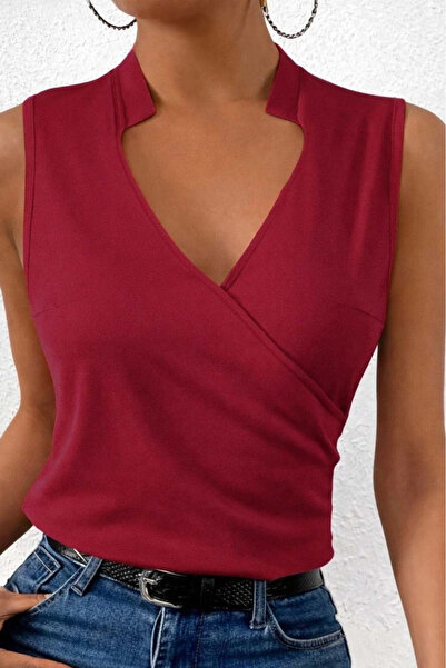 Generic Brand Women's Sleeveless Judge Collar Heart Collar Detailed Sandy Blouse