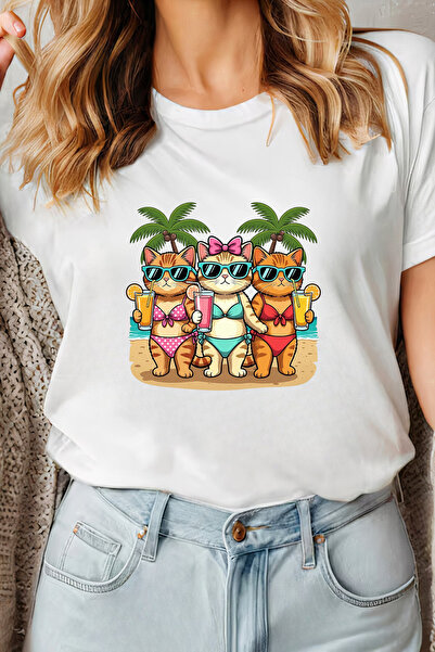 Sarah's Boutique Women's T-shirt – 100% cotton – Beach Cats