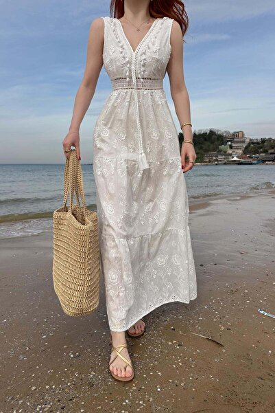 Suziş Embroidered Detailed Elastic Waist V-Neck Sleeveless Dress M38288