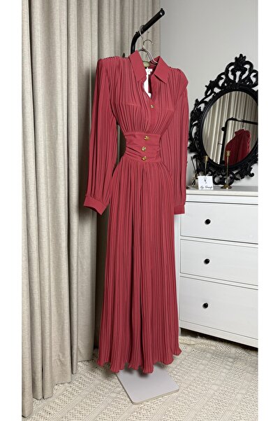MYGROUP Luxury Pleated Dress with Long Sleeves and Gold Buttons