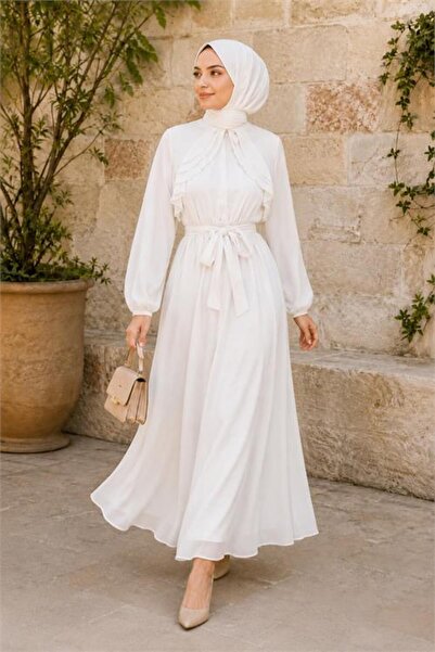 Neşeli Butik فستان نسائي أبيض مزين بكشكشة وحزام كامل الطول من التول المودال ل...