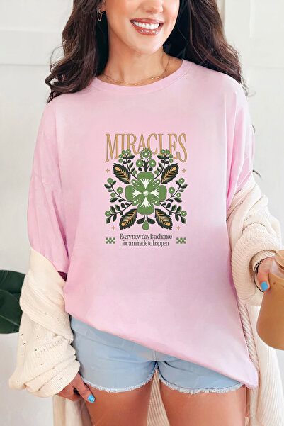 Sarah's Boutique Women's T-shirt – 100% cotton – Daily Miracles