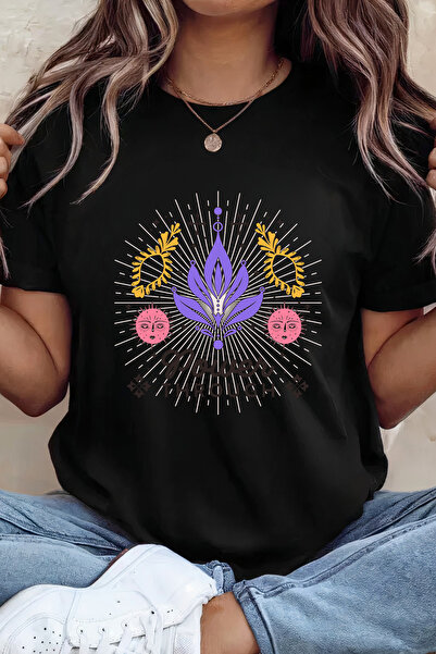 Sarah's Boutique Women's T-shirt – 100% cotton – Power Through