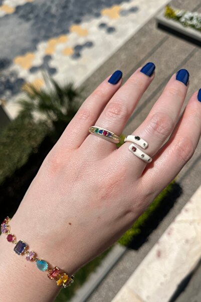 Asteria Jewelry خاتم من المينا الأبيض مع أحجار ملونة قابلة للتعديل