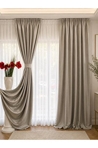 Liz Line Set doua draperii blackout, tesatura tip in, cu rejansa pentru bara,...