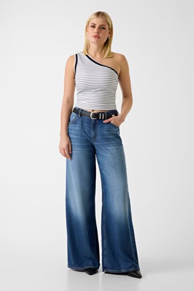 Guess Tricou alb pentru femei