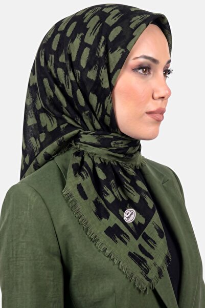 hadiora وشاح نسائي من قماش التيمبليه المزخرف باللونين الأسود والأخضر