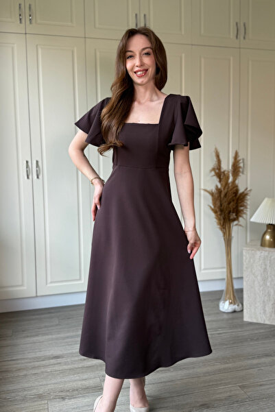 Dilay Gökoğlu Butik Elegant Midi Flared Dress with Ruffle Detail on the Sleeve