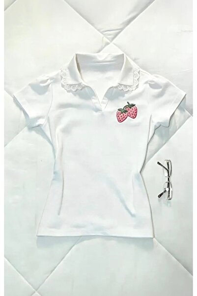 Köstebek Strawberry Lace Collar Detailed Y2K Short Sleeve Crop Blouse