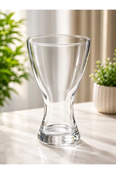 Genaric Elegant Glass Vase