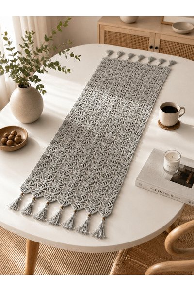 ŞAH TEXTILE DESIGN Püsküllü jakarlı gümüş makrome el örgüsü runner , çeyiz sunum
