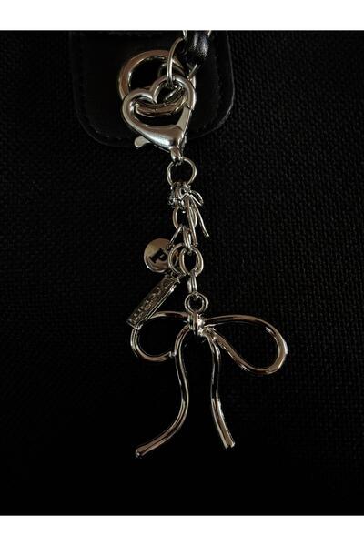 bijoux uniques Ribbon Letter Keychain & Bag Charm